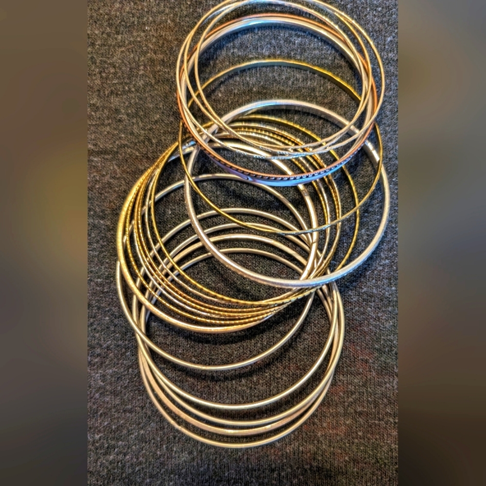 Bangle Bracelets 18 pieces
